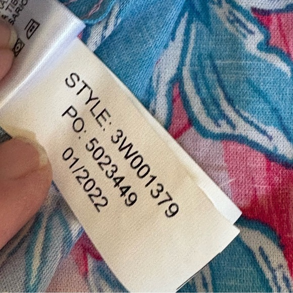 Vineyard Vines Boy 7  Floral Print SS Button Whale Logo Shirt Stretch EUC - Picture 7 of 10